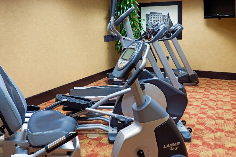 Holiday Inn Express Hotel & Suites Columbia-Fort Jackson By Ihg Exteriör bild